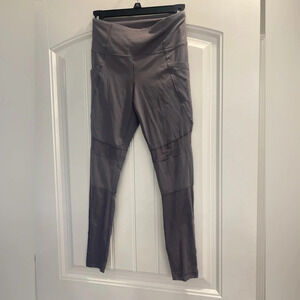 Athleta leggings gray with sheer panels on legs size small comfort yoga